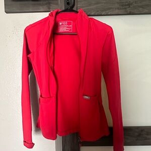 Figs scrub jacket pop red xxs petite